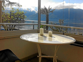 An absolut exklusiver Lage, direkt am Ufer des Lago Maggiore gegenber Ascona gelegen, grosses Studio mit Wohnbalkon